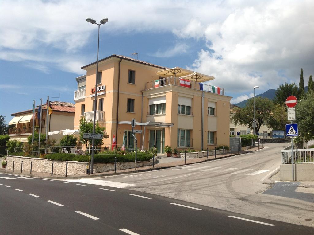 Meuble Ca' Rodi 3 Leoni Hotel Crespano del Grappa Eksteriør billede